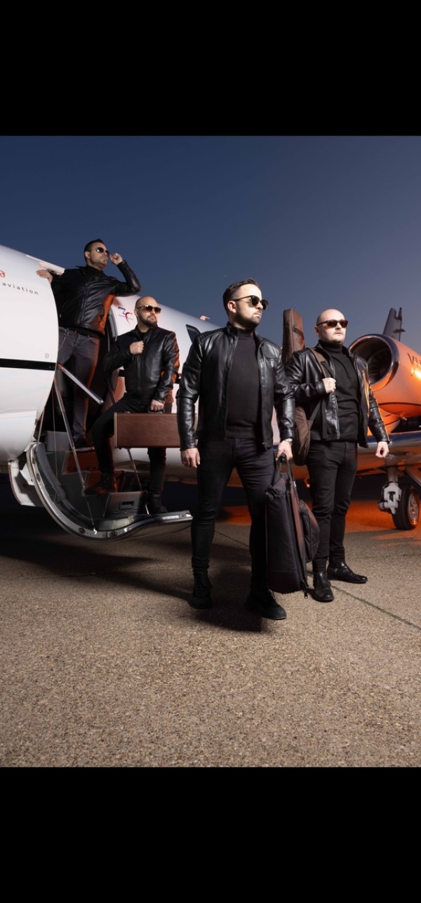 Screenshot_20250410_222156_Gallery